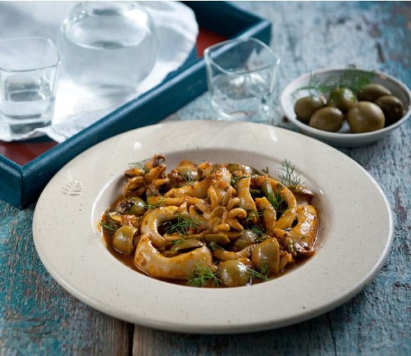 Cuttlefish with fennel and green olives
