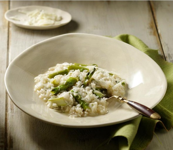 (wild) Asparagus and gruyere cheese risotto